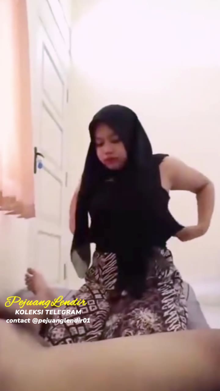 Top Video Viral Indo Abg Terbaru 2025 Teman Kerja Tutorial Iclik Viral Top Global New Trending Yandex